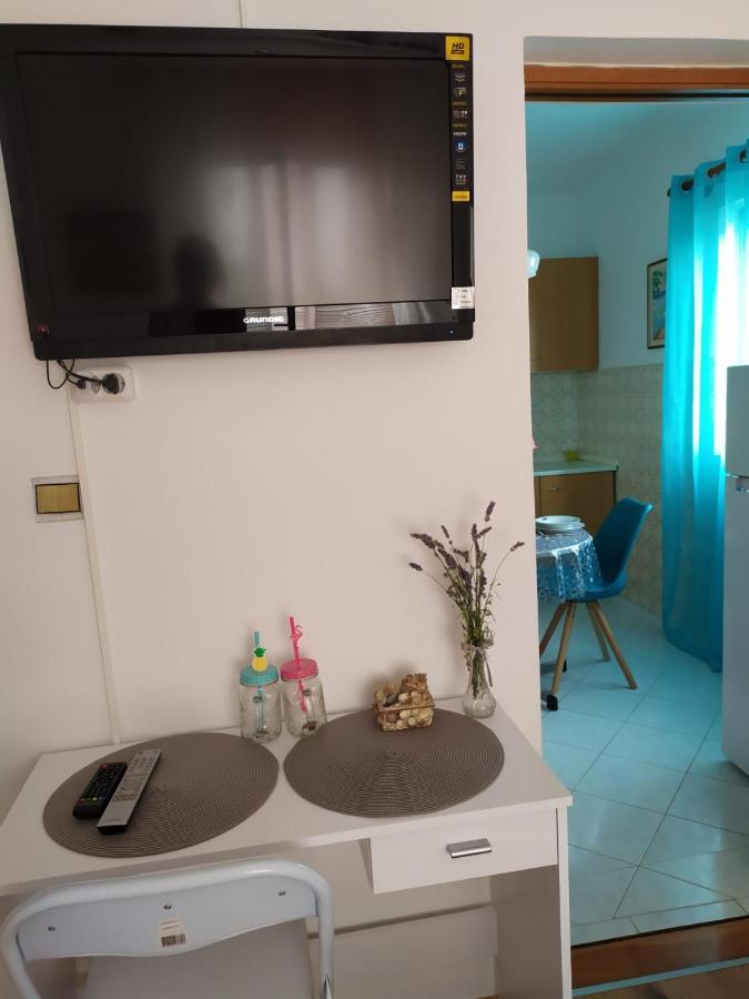 Cozy Apartments Danica Novalja - Ground Floor Buitenkant foto