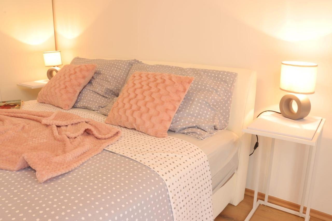 Cozy Apartments Danica Novalja - Ground Floor Buitenkant foto
