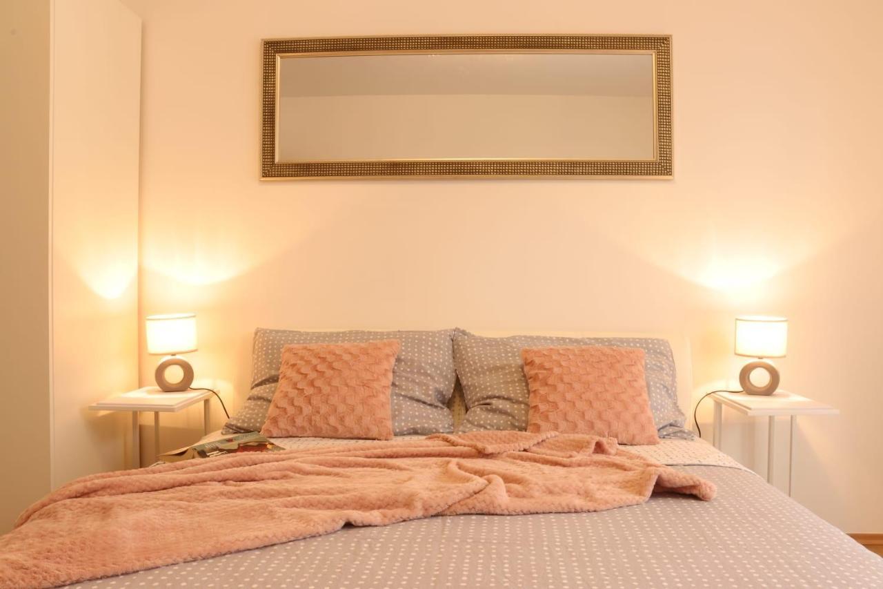 Cozy Apartments Danica Novalja - Ground Floor Buitenkant foto